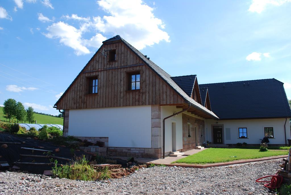 Hotel Statek Pod Lipou Pilníkov Exterior foto